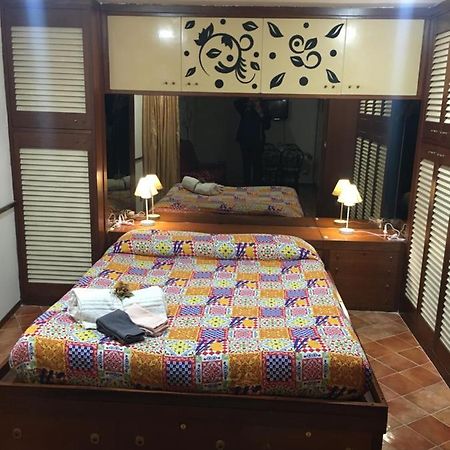 Casuzza Casa Vacanze ปาแลร์โม ภายนอก รูปภาพ