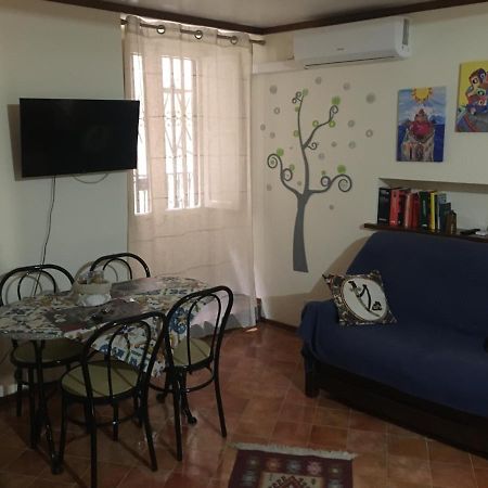 Casuzza Casa Vacanze ปาแลร์โม ภายนอก รูปภาพ